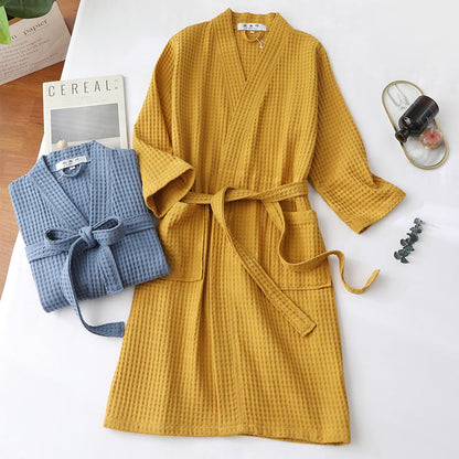 Simple Solid Color Cotton V-neck Bathrobe - image 3