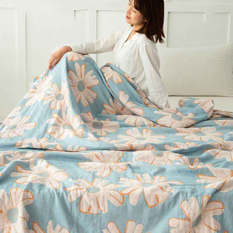 Daisy Printed Cotton Soft Reversible Quilt - image 2