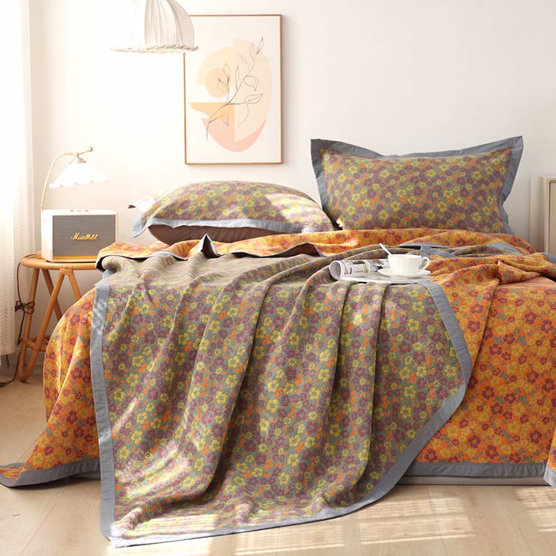 Floral Jacquard Cotton Gauze Reversible Quilt - Quilt with 2pcs Pillowcases - Orange & Green - King - image 2