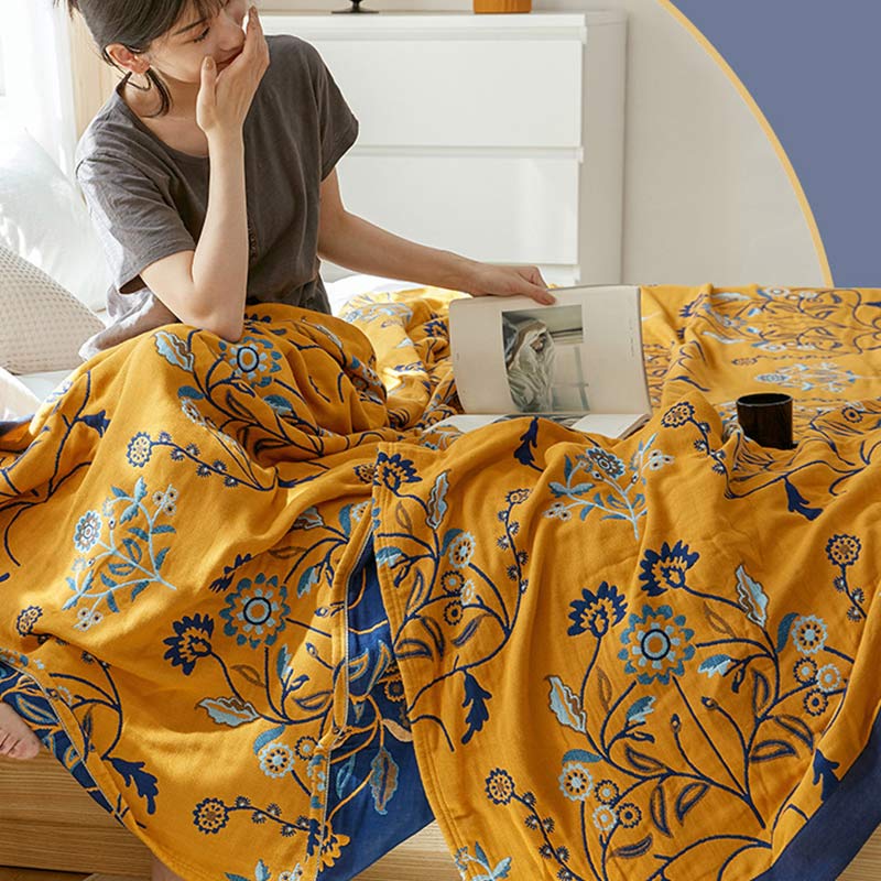 Dianthus Flower Cotton Gauze Reversible Quilt - image 3