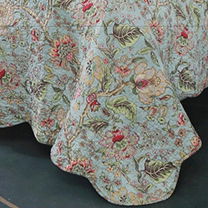 Vintage Flower Quilt with Pillow Shams - image 7