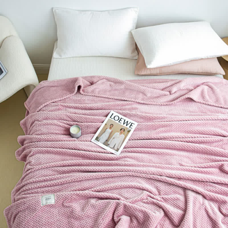 Modern Lightweight Soft Throw Blanket - image 1