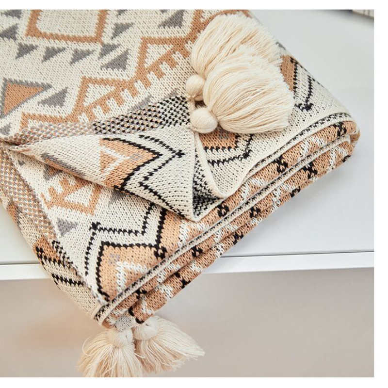 Ownkoti Cozy Shape Pattern Tassel Knitted Blanket - image 12