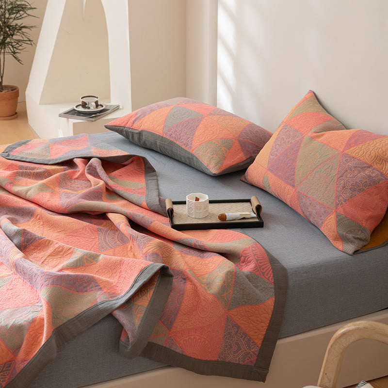 Triangle Pattern Print Cotton Reversible Quilt - image 18