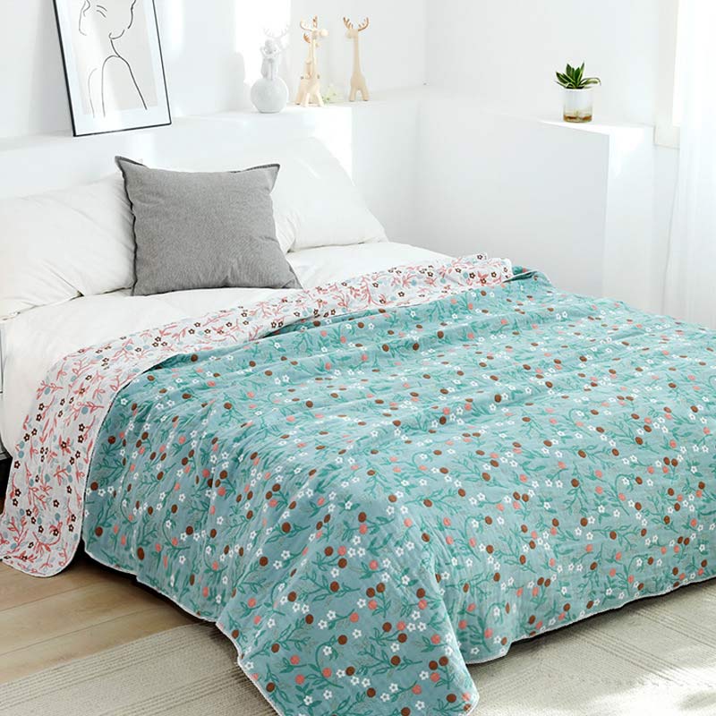 Retro Reversible Coverlet Soft Floral Quilt - Green - King - image 0