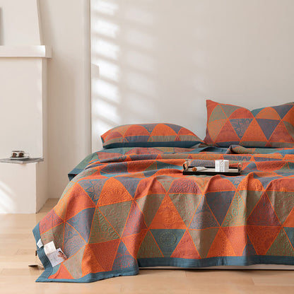Triangle Pattern Print Cotton Reversible Quilt - image 5